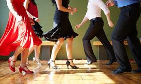 What leading in salsa dance means A Newbie Guide To Understanding And Dancing Salsa Belatina