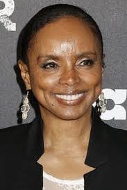 Reba Monroe's Instagram, Twitter & Facebook