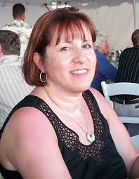 Loretta Glass's Instagram, Twitter & Facebook