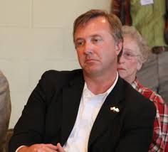 Doug ericksen was born on january 28, 1969 and till date his age is 50 years old. From The Political Junkie Doug Ericksen Wants To Eliminate Collective Bargaining Northwest Citizen