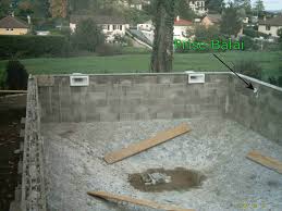 Pose Des Pieces A Sceller Skimmer De Piscine Dev Construire Sa Piscine Com