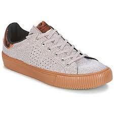 Écologiques, les baskets victoria ne contiennent aucun solvant chimique et comportent du caoutchouc naturel. Chaussures Baskets Basses Victoria Deportivo Livraison Gratuite Spartoo