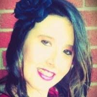 Amy Bunch's Instagram, Twitter & Facebook