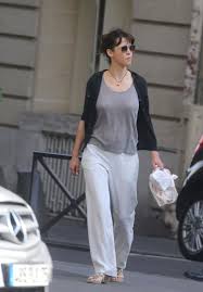 Celebmafia Celebrity Style Fashion Clothes Outfits Photos Gifs Videos Page 10450 Of 17939 A submission containing spoilers must be marked as a spoiler and flaired as a spoiler.
