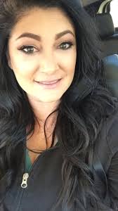 Amanda Bearb, Cosmetologist