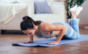 No necesitas mucho tiempo para conseguir un vientre plano si los ejercicios son los rutina de abdomen en 20 minutos. 7 Ejercicios Sencillos Para Ganar Fuerza En Casa Entrenamiento De Fuerza