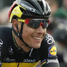 Ciclismo: Gilbert se estrena en 2017 con exhibición en el Kapelmuur Gilbert  se estrena en 2017 con exhibición en el Kapelmuur