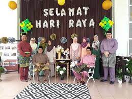 If you prefer staying home, you. Jamuan Hari Raya Aidilfitri 1439h Pejabat Daerah Dan Tanah Larut Matang Dan Selama Pdt Taiping E Tanah Perak