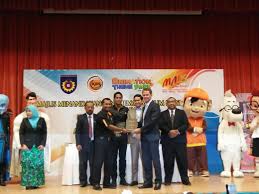 Maybe you would like to learn more about one of these? Khairy Jamaluddin On Twitter Another Ikbn Industry Mou This Time With Animation Theme Park Sdn Bhd Creating Job Opportunities For Youth Http T Co Uxhw6uzg3n