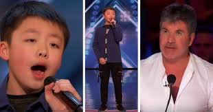 Gutten tar salen med storm