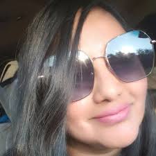 The family singing me happy birthday. Now I can start my day 🥹