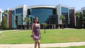 Sınıflara hoşgeldin şakası ( sınıfı terk etti!! Bakircay Universitesi