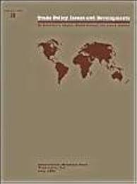 Amazon.com: Trade Policy Issues and Developments (Occasional Paper):  9780939934461: Anjaria, Shailendra J., Kirmani, Naheed, Petersen, Arne B.:  圖書