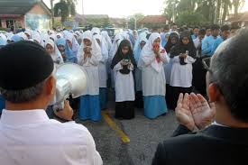 Sijil pelajaran m'sia is on facebook. Sekitar Peperiksaan Sijil Pelajaran Malaysia Spm 2016 Berita Harian