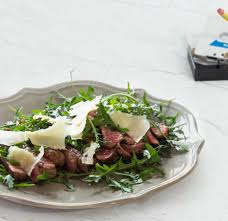 #carpaccio #manzo #rucolaegrana ingredientimanzo rucola parmigiano o granalimone 1olio extra vergine d'olivasale pepe per abbonarti al canale. Tagliata Di Chianina Con Rucola E Grana Dal Menu Anni 80 Saporie