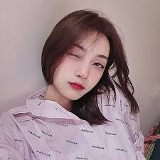 Esme Xing 邢怡 (@esme_xyx) • Instagram photos and videos