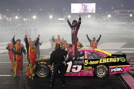 I didn't take it in a bad way. Gallery Landing Page Official Site Of Nascar Nascar Photos Clint Bowyer Bank Of America 500