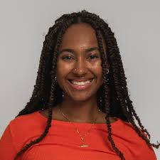 Kira Richards's Instagram, Twitter & Facebook