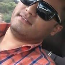 Stream Ashraf Omar music