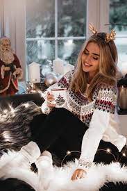 15 Cozy Winter Christmas Outfits Christmas Outfits Women Cozy Christmas Outfit Cute Christmas Outfits