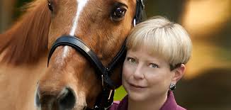 Outstanding Woman of Influence: Lynne J. Roberts, M.D.