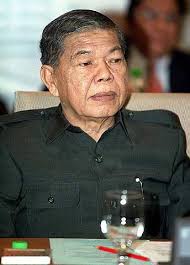 See more of kompleks tan sri mohamed rahmat on facebook. Tok Mat Dan Saya Semasa Mstar
