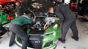 Kurt busch got his engine fixed — it was an oil pump belt issue — then attempted to come back onto the. Elliott Blows Engine In Opening Minutes Of Playoff Practice Abc News
