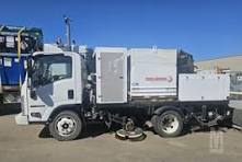 ISUZU Sweeper Trucks For Sale in Canada | MarketBook.ca