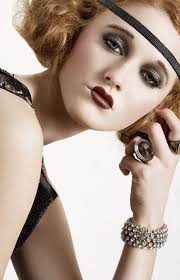 Az Old Fashion Buvoleteben 20s Makeup Morning 20s Makeup Makeup Inspiration Vintage Makeup