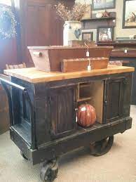 A kitchen island is perfect for larger homes where space is abundant, whilst kitchen carts are better suited to smaller spaces as they can be wheeled out and tucked away with ease. Another Antique Warehouse Island Cart Made From Re Purposed Vintage Warehouse Carts With Old Growth Oak And Or Hickory Pric Idee Deco Cuisine Idee Deco Deco
