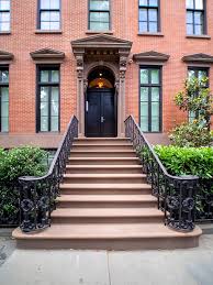 Cosby's eight seasons had creative peaks and valleys, but the huxtables — headed by cosby and it was the sort of home in which a lot of americans could see reflections of their own lives, regardless cosby largely left it in the background, which is not the same as ignoring it. The Cosby Show Wikiwand