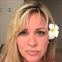 Transform Your Life with Alchemy: A Practical Guide to Dissolve Self-Doubt,  Balance Your Mind, and Center Yourself by Karen Frazier