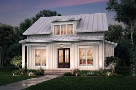 These house plans combine the outside appearance of a traditional farmhouse, but also give you a more modern open floor plan. House Plan 56721 Farmhouse Style With 1257 Sq Ft 2 Bed 2 Bath