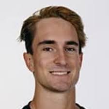 Lucas Foster's Instagram, Twitter & Facebook