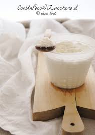Come si fa la ricotta in casa? Ricotta Fatta In Casa Con Un Poco Di Zucchero