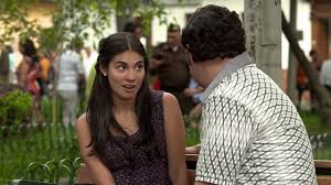 Sobre la base de los hechos y de las entrevistas con aquellos que lo conocían mejor esta serie cuenta la historia de la vida del legendario capo colombiano de la droga. Pablo Escobar El Patron Del Mal Capitulo 2 Completo Full Hd Youtube