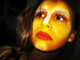 Karina Bello's Instagram, Twitter & Facebook