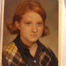 Any one have any old school year books looking for photos of my mom when  she was in school her name is Tammy Klingsmith she was born in 64