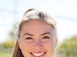 Sidney Hare's Instagram, Twitter & Facebook