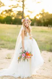 Gallery Inspiration Picture 2133003 Style Me Pretty Bohemian Bride Flower Crown Veil Bride