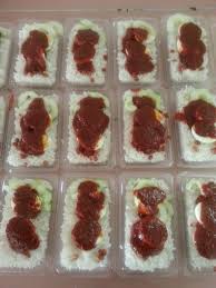Nasi lemak adalah makanan kegemaran rakyat malaysia. Tutorial Lengkap Masak Nasi Lemak Pukal Sambal Sedap Cantik Buat Niaga Mingguan Wanita