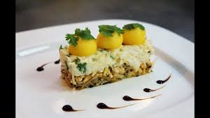 Recette D Entree Crabe Fondant Citronne Coriandre Mangue Et Cajou Youtube Entree Gastronomique Recette Entree Recette