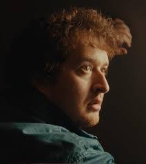 Robert Streeper's Instagram, Twitter & Facebook