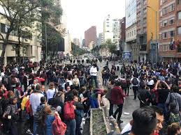 Graves Desordenes En Bogota Por Protestas En Universidades Protesta Universo Protesta Pacifica