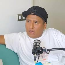 Jorge Luna's Instagram, Twitter & Facebook