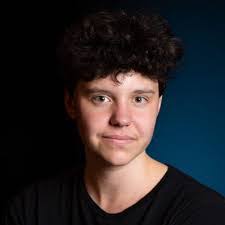 Taylor Scanlan's Instagram, Twitter & Facebook