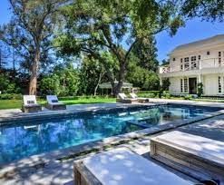 1 about kyle 1.1 early life 2 references 3 external links she began her career as a child actress, appearing in a recurring role on little house on the prairie, and in several. Real Housewives Of Beverly Hills Star Kyle Richards Bought A 8 25 Million Home That S Not In Beverly Hills Architectural Digest