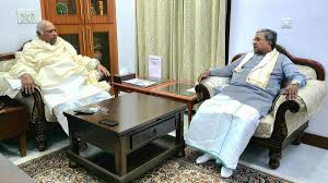 Siddaramaiah's meeting with Kharge remains inconclusive - The Hindu