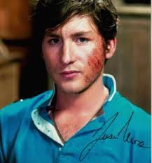 Jesse Moss's Instagram, Twitter & Facebook