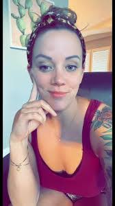 Colleen Coffin's Instagram, Twitter & Facebook